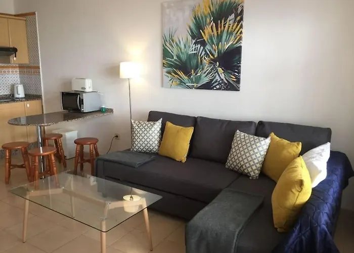 Tabaybas C7, Central One Bed 卡门港