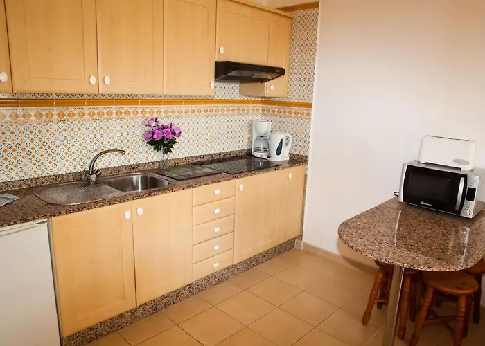 Tabaybas C7, Central One Bed *